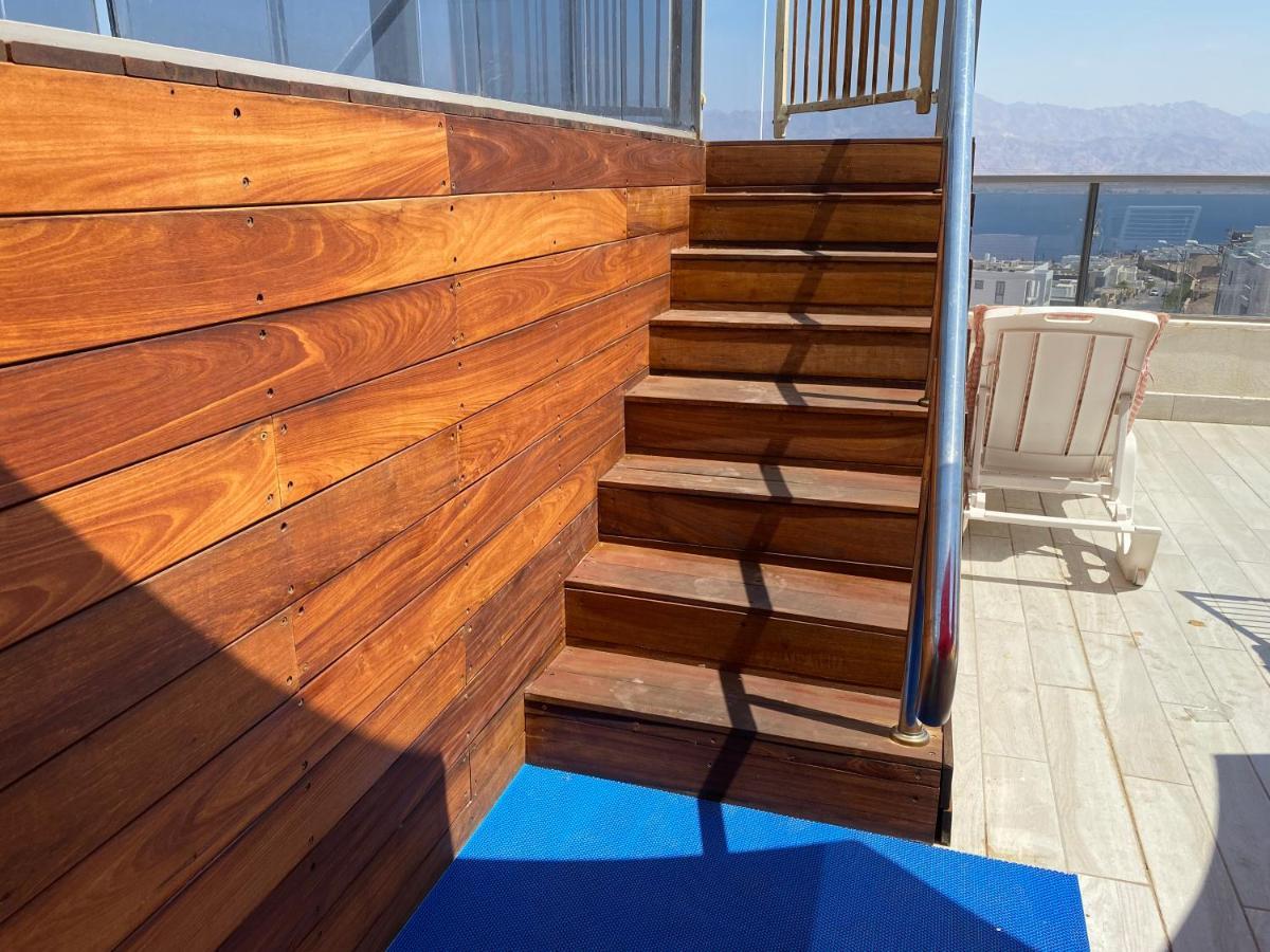 Appartamento Stunning Penthouse With Sea Views And Private Heated Pool Eilat Esterno foto