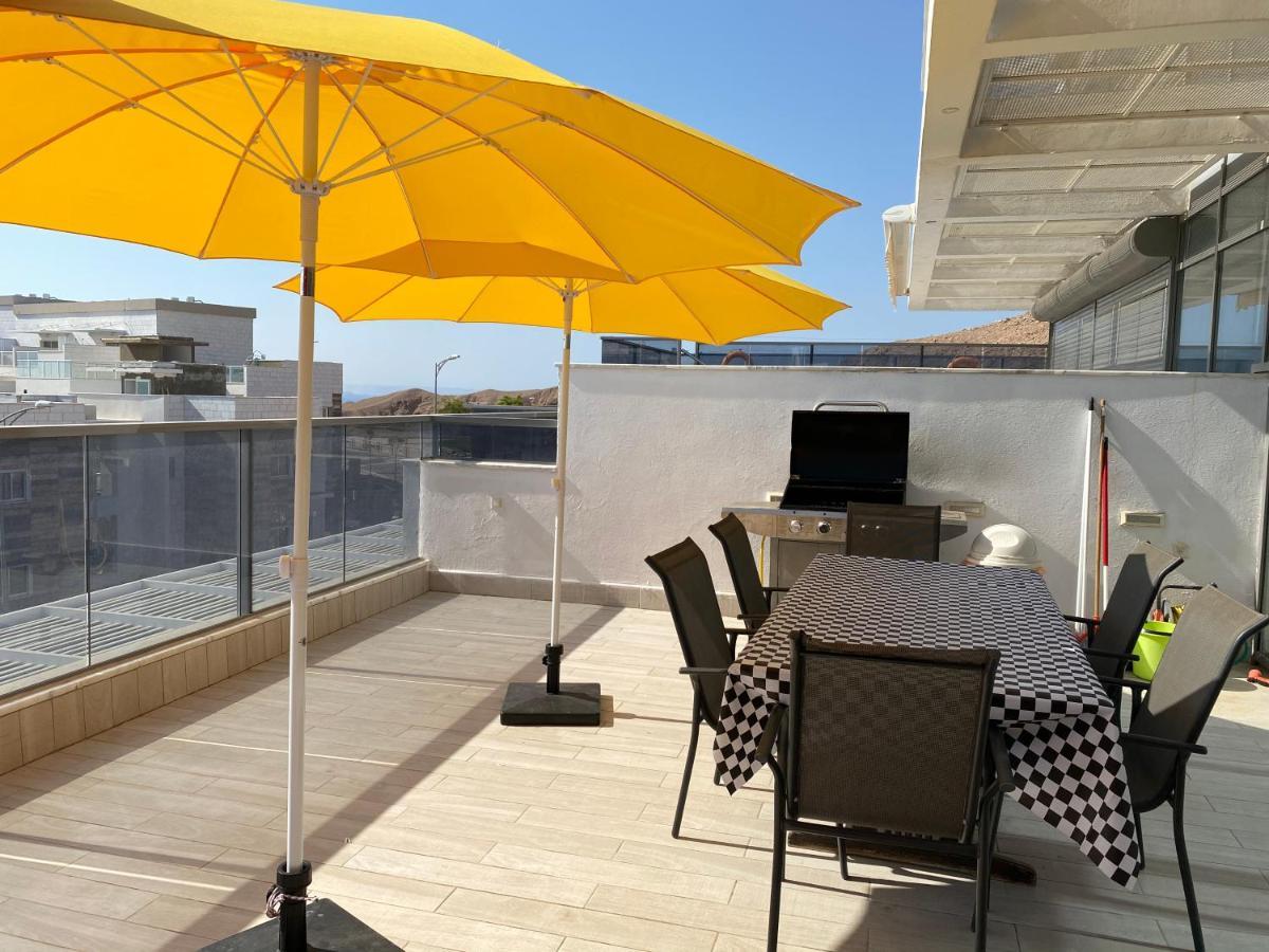 Appartamento Stunning Penthouse With Sea Views And Private Heated Pool Eilat Esterno foto
