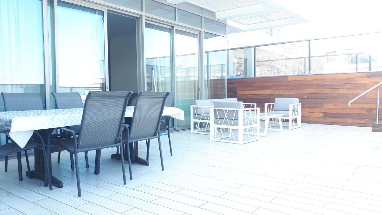 Appartamento Stunning Penthouse With Sea Views And Private Heated Pool Eilat Esterno foto